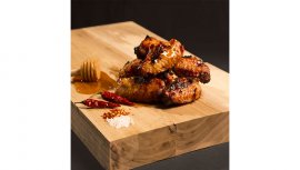 Kuřecí křídla met honing en chili Adventure Menu