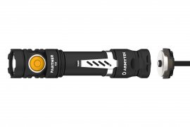 Lampe tactique Armytek Partner C2 lumière froide