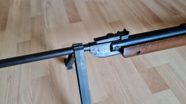 Avis : Bipied de support pour carabines à air comprimé - 2
