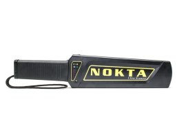 Détecteur de métaux portatif de sécurité Nokta Ultra Scanner Pro