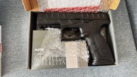 Avis : Pistolet à air comprimé Umarex Beretta APX 4,5mm - 1