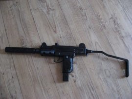 Beoordelingen: Luchtdrukpistool Umarex IWI Mini UZI 4,5mm - 3