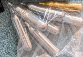 Beoordelingen: CO2 bombičje 12g Crosman 1st - 2