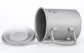 Titanium mok Keith met deksel 300ml 4