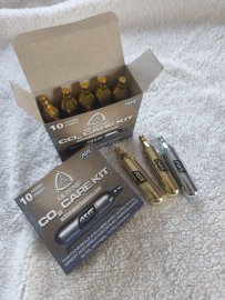 Beoordelingen: CO2 patronen ULTRAIR CARE KIT 12g ASG 10 stuks - 1