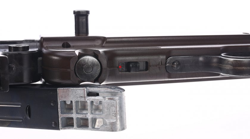 Pistolet-mitrailleur à air comprimé Umarex Legends MP40 GLE Full-Auto 4,5mm