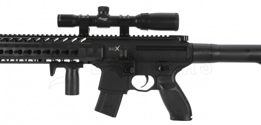 Carabine à air Sig Sauer MCX 4,5mm avec lunette