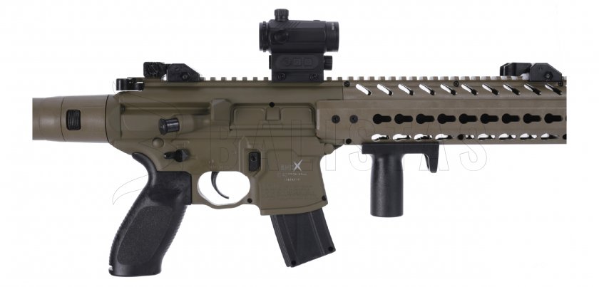 Carabine à air Sig Sauer MCX FDE 4,5mm avec collimateur