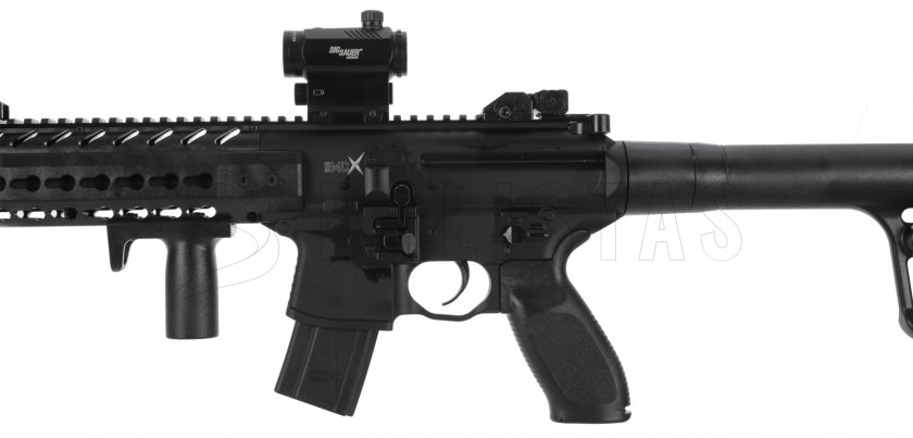 Luchtbuks Sig Sauer MCX 4,5mm met red dot collimator 8
