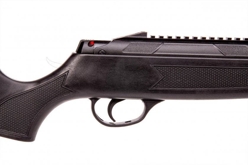 Luchtbuks Hatsan Striker Alpha 4,5mm