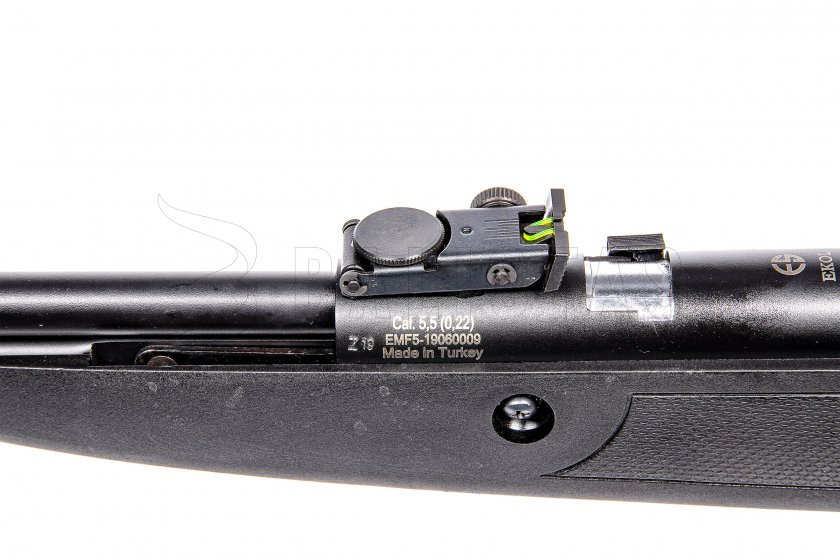 Carabine à air comprimé Ekol Major F noire 5,5mm