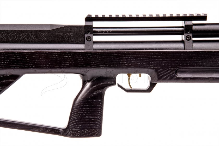Luchtbuks Zbroia Kozak FC 4,5mm