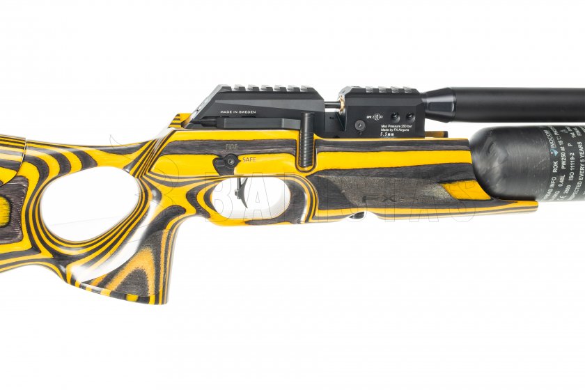 Luchtbuks FX Crown MKII Laminate Yellow 5,5mm
