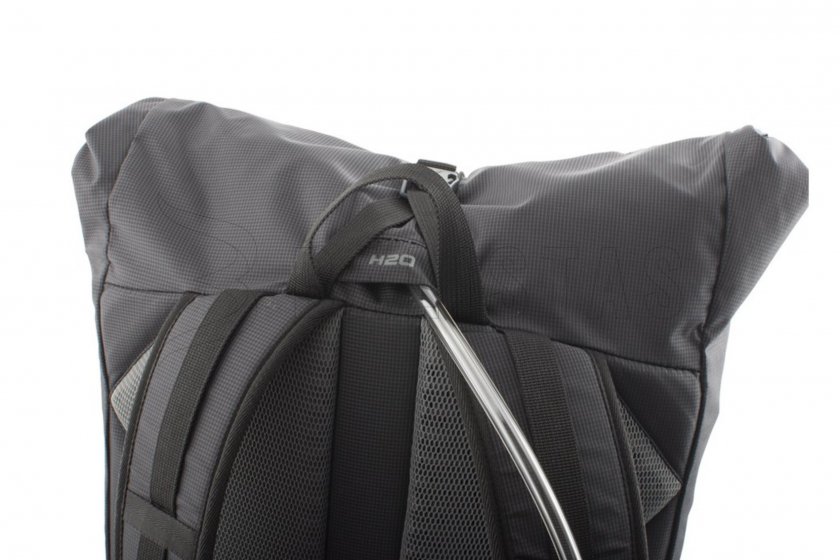 Sac à dos Pinguin Commute 25 noir