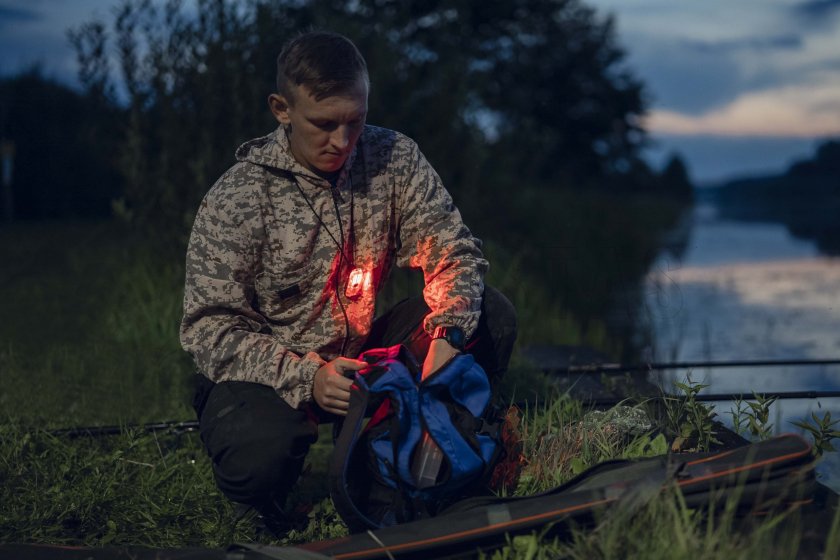 Lampe multifonction Armytek Crystal Pro - gris