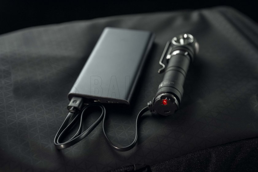 Zaklamp Armytek Wizard C2 Pro MAX LR koud licht