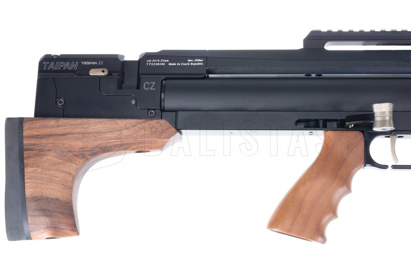 Luchtbuks Taipan Veteran II TAC 550mm 6,35mm Walnut (2024)