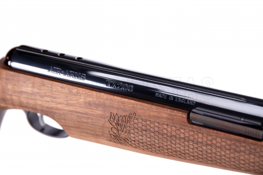 Carabine à air comprimé Air Arms TX 200 Hunter Carbine 4,5mm RH noyer