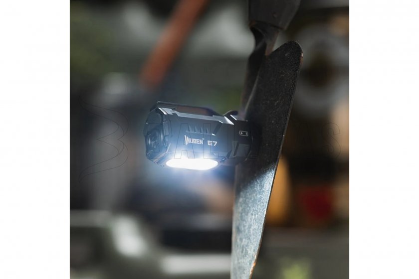 Lampe Wuben E7 noire