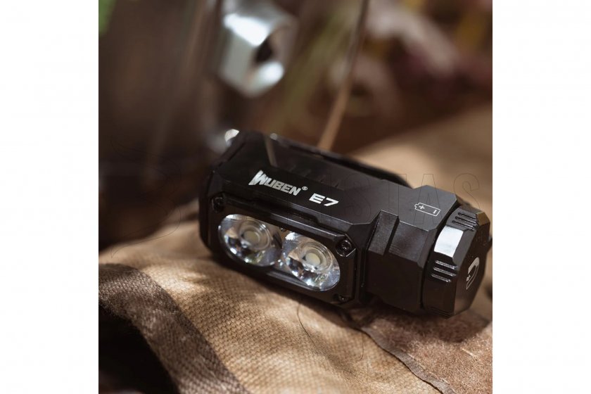 Lampe Wuben E7 noire