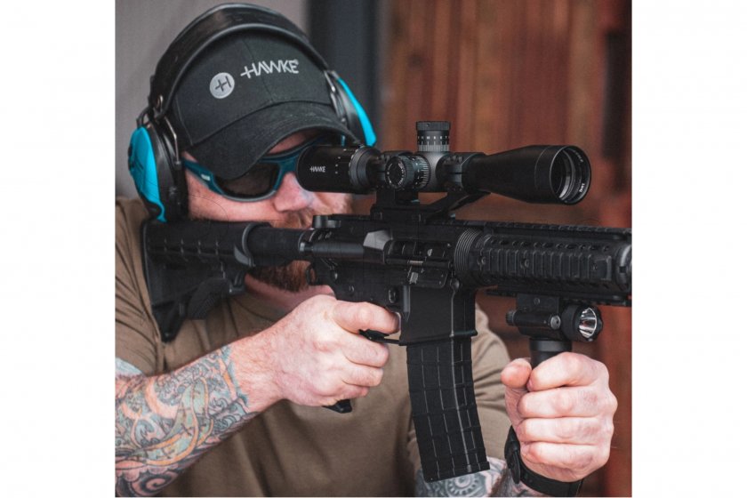 Lunette de visée Hawke Vantage 30 1-8x24 IR Tactical BDC 5,56