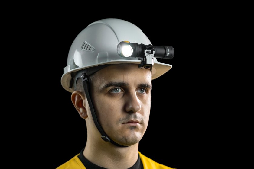 Support de casque pour lampes Armytek AHM-04