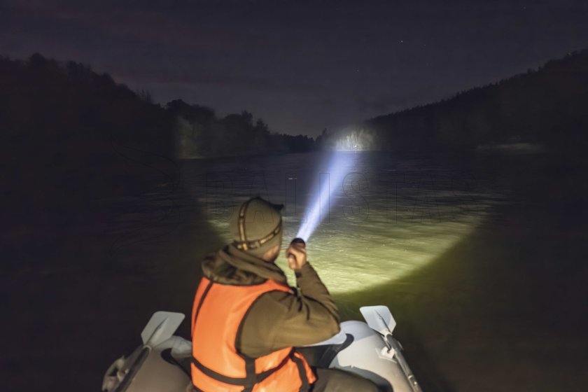 Lampe Armytek Barracuda Pro Max lumière froide