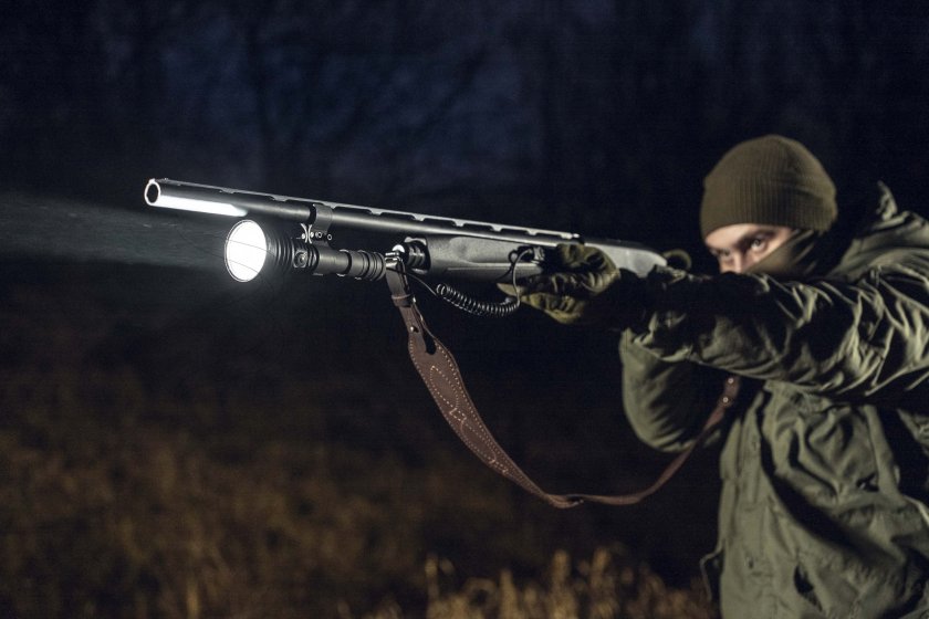 Lampe Armytek Barracuda Pro Max lumière froide