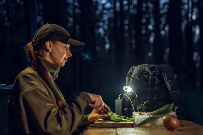 Lampe multifonction Armytek Crystal Pro 3D - rouge